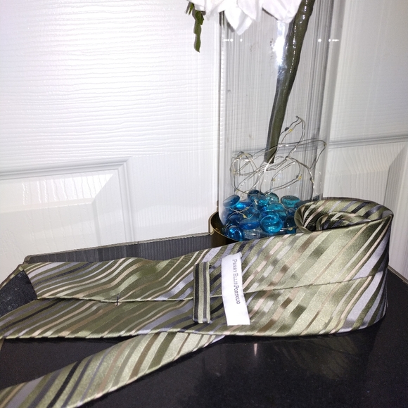 Perry Ellis Men Neck Tie - Picture 2 of 5